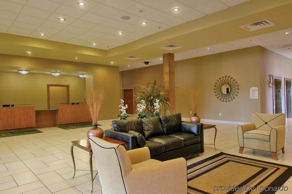 Holiday Inn Hotels Batesville, An Ihg Hotel Interior photo